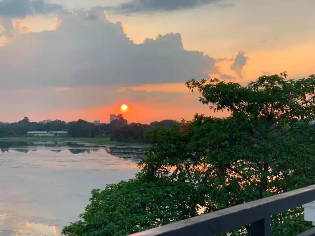 Sen Lake View Yangon Hotel Myanmar